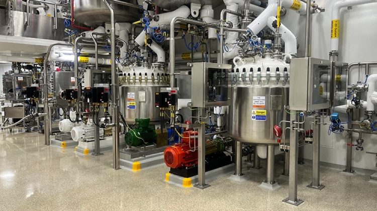 https://www.pharmaceuticalonline.com/doc/how-eli-lilly-s-making-peptides-faster-and-more-reliably-0001