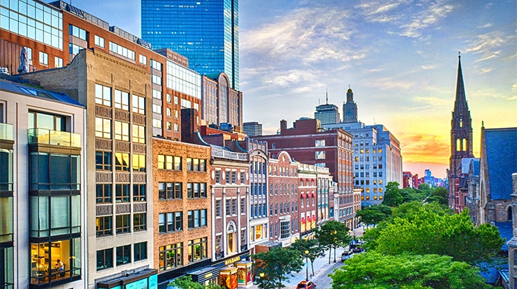 wi-boswi-newbury-street-750px