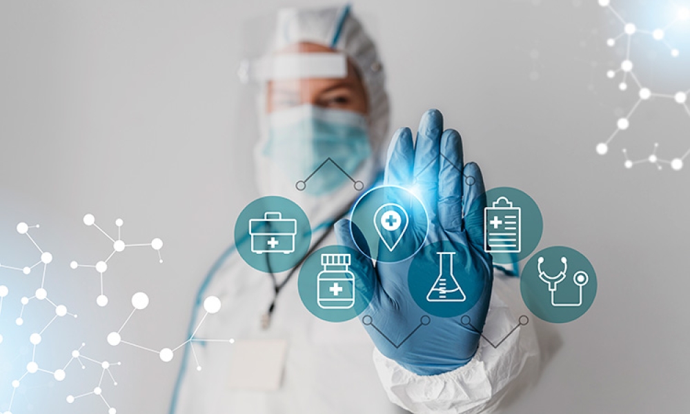 medical-banner-with-doctor-wearing-equipment